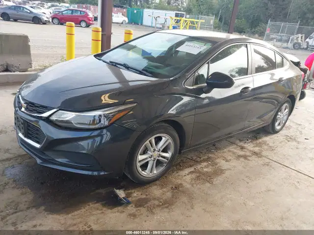 1G1BE5SM1H7270387 — 2017 Chevrolet Cruze LT Auto, фото 2 с аукциона IAAI 30.09.2026, Передняя часть