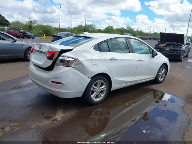 3G1BE5SM2HS550918 — 2017 Chevrolet Cruze LT Auto, фото 4 с аукциона IAAI 13.10.2026, Задняя часть