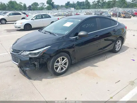 2018 Chevrolet Cruze Lt Auto VIN 1G1BE5SM2J7246296 фото 2