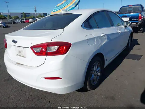 2018 Chevrolet Cruze Lt Auto VIN 1G1BE5SM3J7164495 фото 4