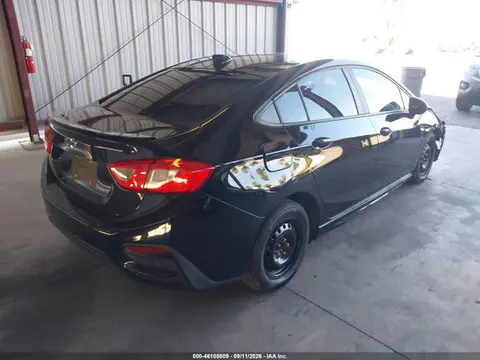 2018 Chevrolet Cruze Lt Auto VIN 1G1BE5SM5J7147990 фото 4