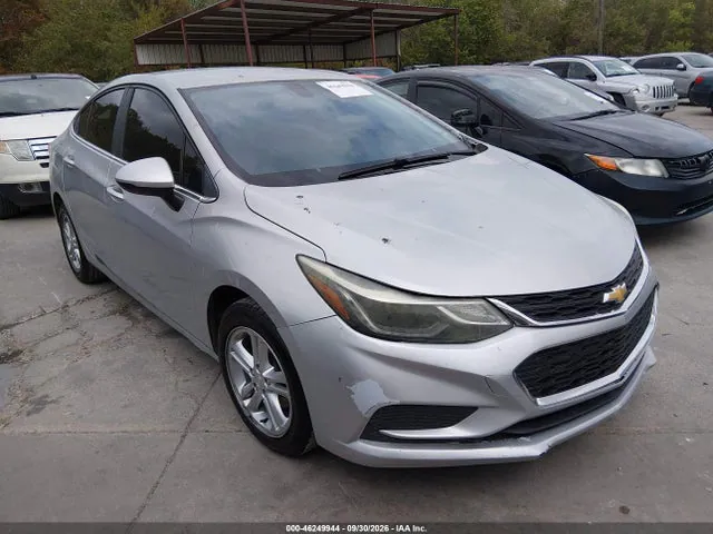 2018 Chevrolet Cruze Lt Auto VIN 1G1BE5SM7J7116269 фото 1