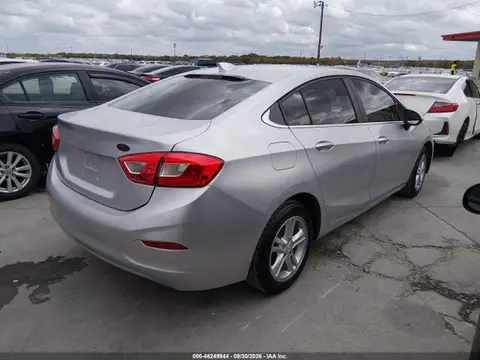 2018 Chevrolet Cruze Lt Auto VIN 1G1BE5SM7J7116269 фото 4