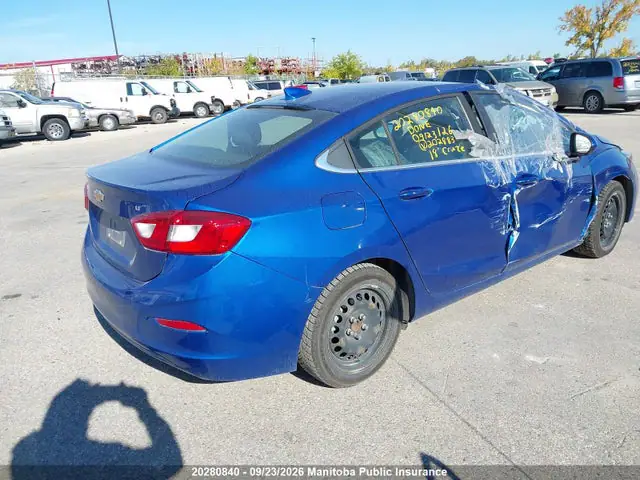 1G1BE5SM6J7202883 — 2018 Chevrolet Cruze LT Turbo, фото 4 с аукциона IAAI 29.09.2026, Правый бок