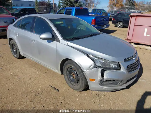 1G1PC5SB0F7176217 — 2015 Chevrolet Cruze LT, Передняя часть (Front), фото до ремонта