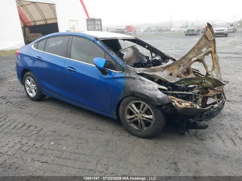 3G1BE5SMXGS607333 — 2016 Chevrolet Cruze LT, Повреждение двигателя (Engine Fire), фото до ремонта