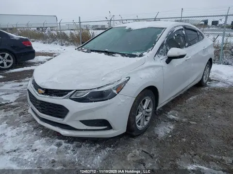 2017 Chevrolet CRUZE LT VIN 1G1BE5SM2H7229086 фото 2