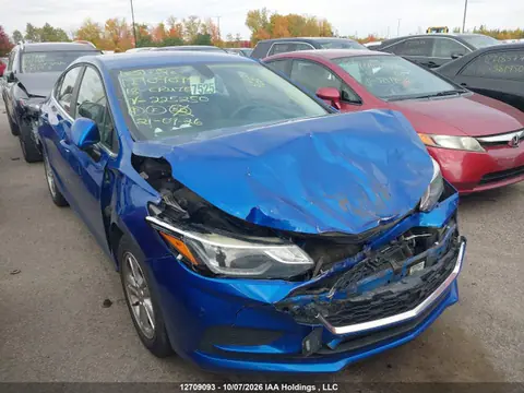 1G1BE5SM5J7225250 — 2018 Chevrolet Cruze LT, Передняя часть (Front), фото до ремонта