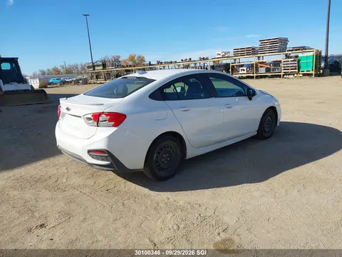 2018 Chevrolet CRUZE LT VIN 1G1BE5SM6J7221692 фото 4