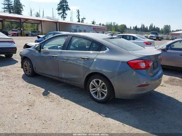 1G1BE5SM6K7138720 — 2019 Chevrolet Cruze LT, фото 3 с аукциона IAAI 30.09.2026, Передняя часть