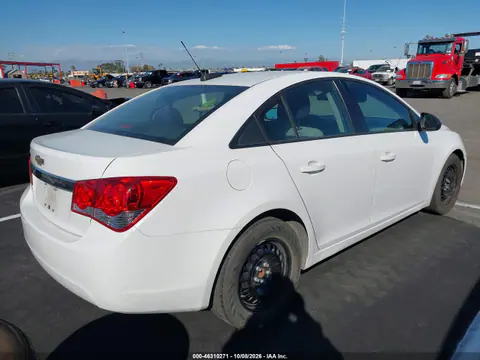 2015 Chevrolet Cruze Ls Auto VIN 1G1PA5SG3F7150857 фото 5