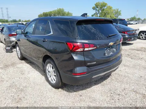 2022 Chevrolet Equinox Awd Lt VIN 2GNAXUEVXN6107431 фото 3