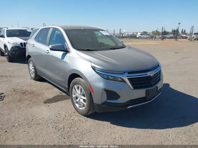 3GNAXUEG4RS117185 — 2024 Chevrolet Equinox AWD LT, Задняя часть (Rear), фото до ремонта