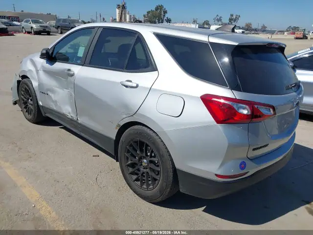 3GNAXHEV5MS126282 — 2021 Chevrolet Equinox FWD LS, фото 3 с аукциона IAAI 30.09.2026, Передняя часть справа
