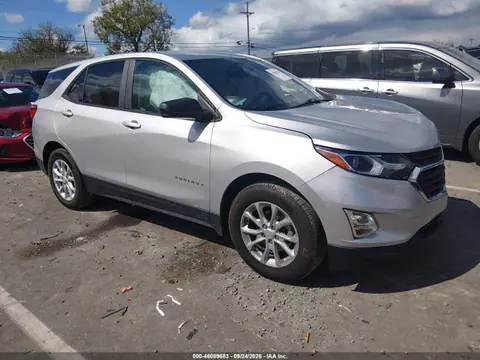 3GNAXHEV9MS111929 — 2021 Chevrolet Equinox FWD LS, Передняя часть (Front End), фото до ремонта