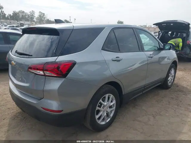 3GNAXHEG7RL198832 — 2024 Chevrolet Equinox FWD LS, фото 4 с аукциона IAAI 14.10.2026, Передняя часть