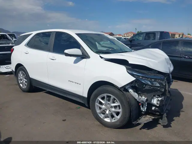 3GNAXKEV9NL232971 — 2022 Chevrolet Equinox FWD LT, Передняя часть слева (Left Front), фото до ремонта