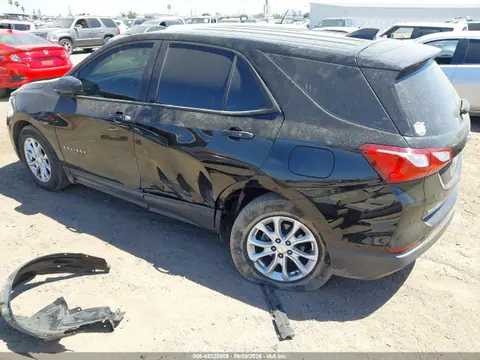2018 Chevrolet EQUINOX LS VIN 2GNAXHEVXJ6333406 фото 3