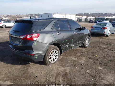 2019 Chevrolet EQUINOX LS VIN 3GNAXHEV0KS599665 фото 4