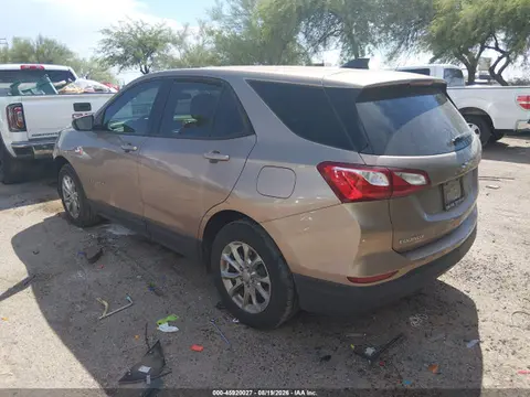 2019 Chevrolet EQUINOX LS VIN 2GNAXHEV2K6282694 фото 3