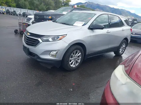 2019 Chevrolet EQUINOX LS VIN 3GNAXSEV8KS563896 фото 2