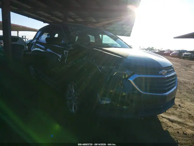 2GNAXJEV2J6208729 — 2018 Chevrolet Equinox LT, Задняя часть справа (Right Rear), фото до ремонта