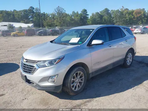 2018 Chevrolet EQUINOX LT VIN 3GNAXSEV9JS598820 фото 2