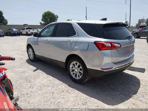 2019 Chevrolet EQUINOX LT VIN 2GNAXKEVXK6297604 фото 3