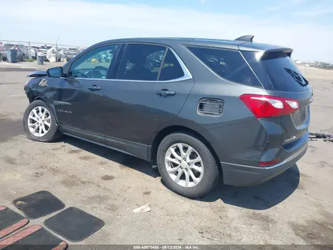 2019 Chevrolet EQUINOX LT VIN 2GNAXKEV9K6209738 фото 3