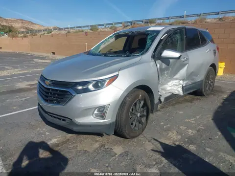 2019 Chevrolet EQUINOX LT VIN 2GNAXKEV5K6187995 фото 2