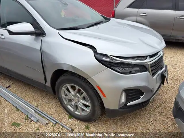 2022 Chevrolet EQUINOX LT VIN 2GNAXUEV5N6115128 фото 2