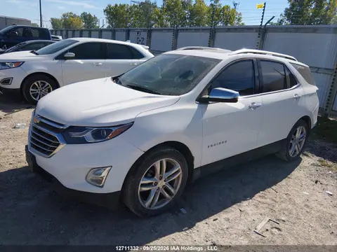 2018 Chevrolet Equinox Premier VIN 2GNAXMEV2J6297266 фото 2