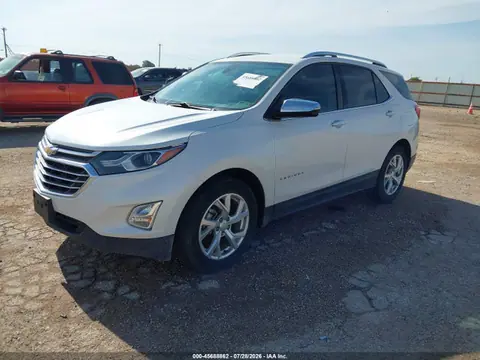 2018 Chevrolet Equinox Premier VIN 2GNAXMEV9J6211631 фото 2