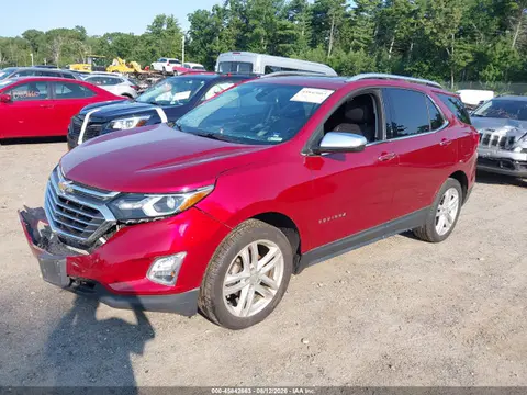 2018 Chevrolet Equinox Premier VIN 2GNAXVEV4J6102757 фото 2