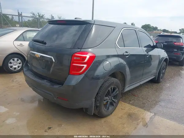 2GNALBEK4H1594472 — 2017 Chevrolet Equinox, фото 4 с аукциона IAAI 29.09.2026, Естественный износ
