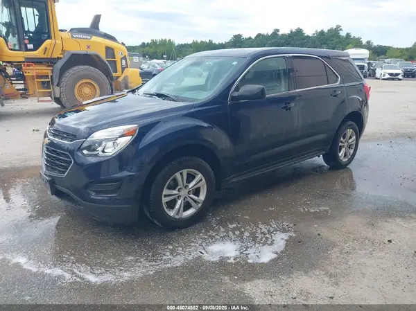 2GNALBEK4H1578868 — 2017 Chevrolet Equinox, фото 2 с аукциона IAAI 05.10.2026, Естественный износ