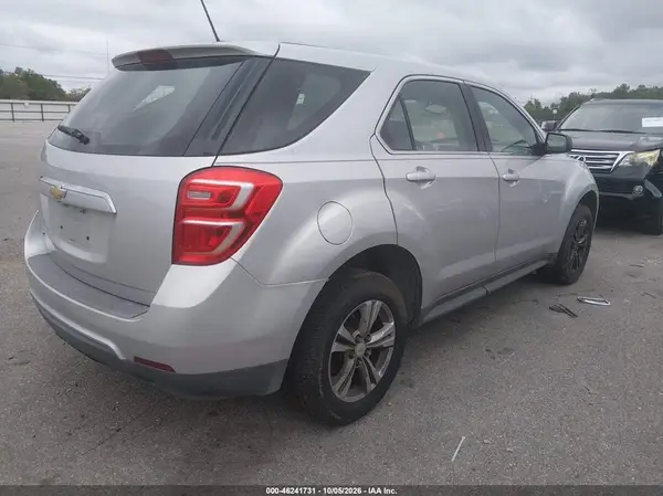 2GNALBEK5H1534751 — 2017 Chevrolet Equinox, фото 4 с аукциона IAAI, Естественный износ