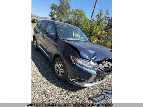 JA4AZ2A30JJ600439 — 2018 Chevrolet Equinox, Передняя часть, фото до ремонта