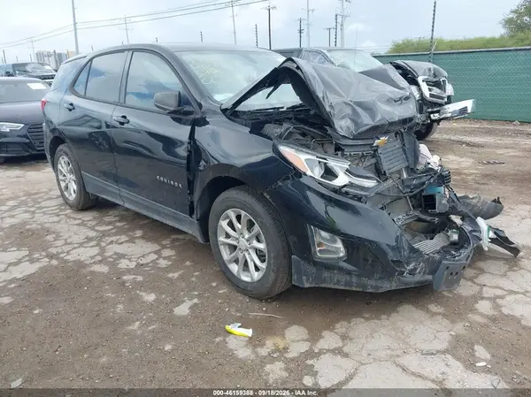2GNAXHEVXJ6223066 — 2018 Chevrolet Equinox, Передняя часть (Front End), фото до ремонта
