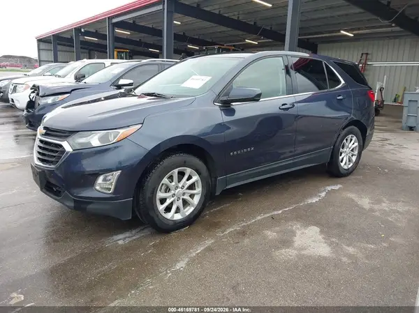 3GNAXJEV5JS563573 — 2018 Chevrolet Equinox, фото 2 с аукциона IAAI, Задняя часть