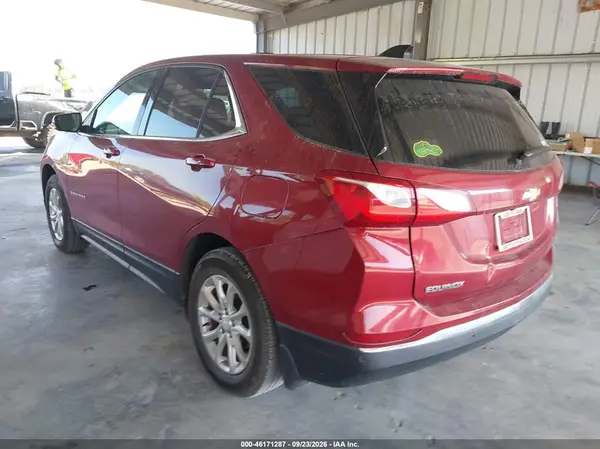 2GNAXJEV7J6291462 — 2018 Chevrolet Equinox, фото 3 с аукциона IAAI 06.10.2026, Естественный износ