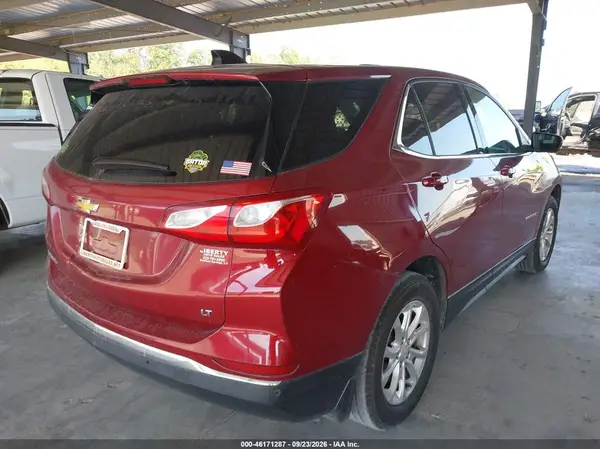 2GNAXJEV7J6291462 — 2018 Chevrolet Equinox, фото 4 с аукциона IAAI 06.10.2026, Естественный износ
