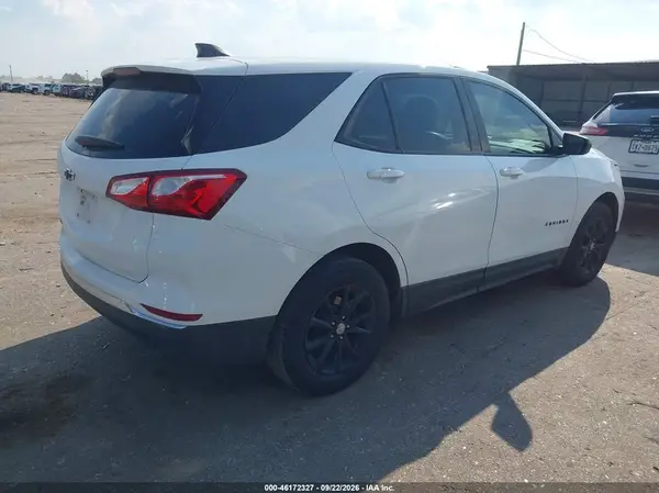 3GNAXHEV5JS639978 — 2018 Chevrolet Equinox, фото 4 с аукциона IAAI, Левый бок
