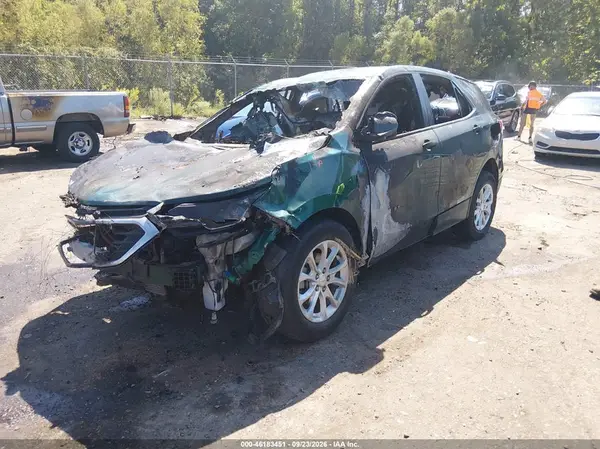 2GNAXJEV4J6249704 — 2018 Chevrolet Equinox, фото 2 с аукциона IAAI, Полный пожар