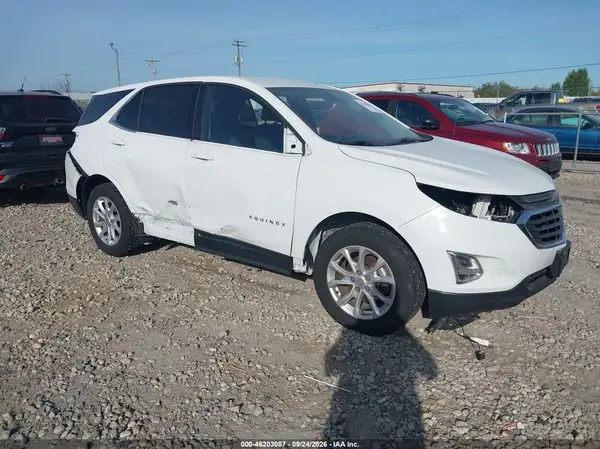 3GNAXJEV4JL114816 — 2018 Chevrolet Equinox, Правый бок (Right Side), фото до ремонта