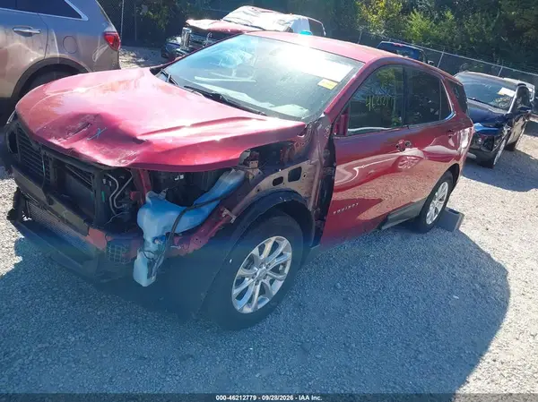 2GNAXJEV1J6177411 — 2018 Chevrolet Equinox, фото 2 с аукциона IAAI 13.10.2026, Передняя часть
