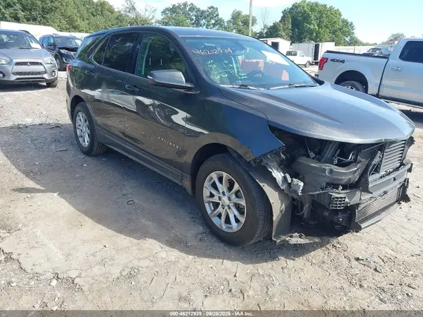 2GNAXJEV1J6137717 — 2018 Chevrolet Equinox, Передняя часть (Front End), фото до ремонта