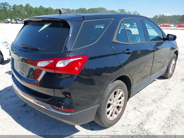 2GNAXHEV2J6177183 — 2018 Chevrolet Equinox, фото 4 с аукциона IAAI 07.10.2026, Естественный износ