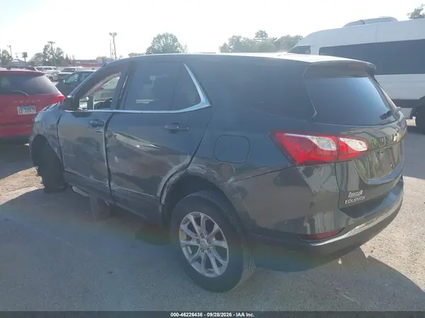3GNAXJEV9JL399769 — 2018 Chevrolet Equinox, фото 3 с аукциона IAAI, Левый и правый бока