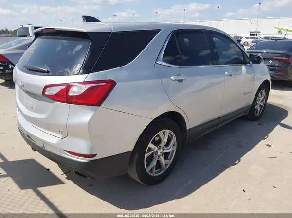 3GNAXKEX4JS554628 — 2018 Chevrolet Equinox, фото 4 с аукциона IAAI, Передняя часть слева